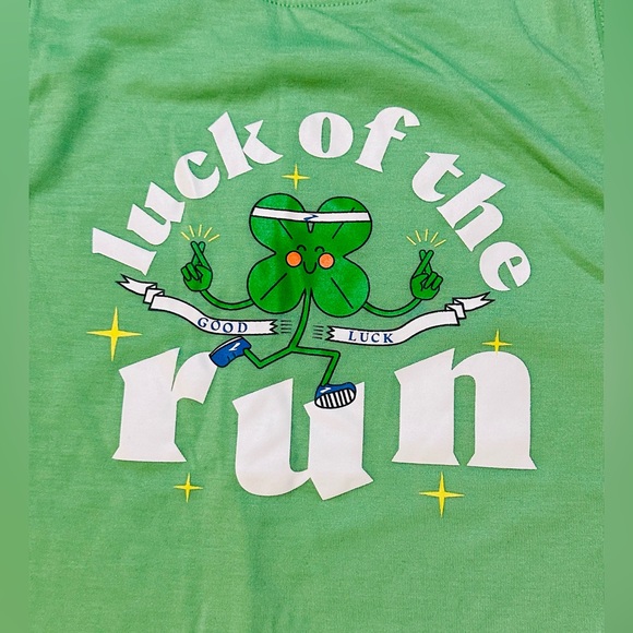 Brooks Women’s Distance Tank Luck of the Run - size small - Picture 3 of 6